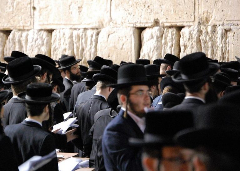 Judaism What is it history founder characteristics branches 