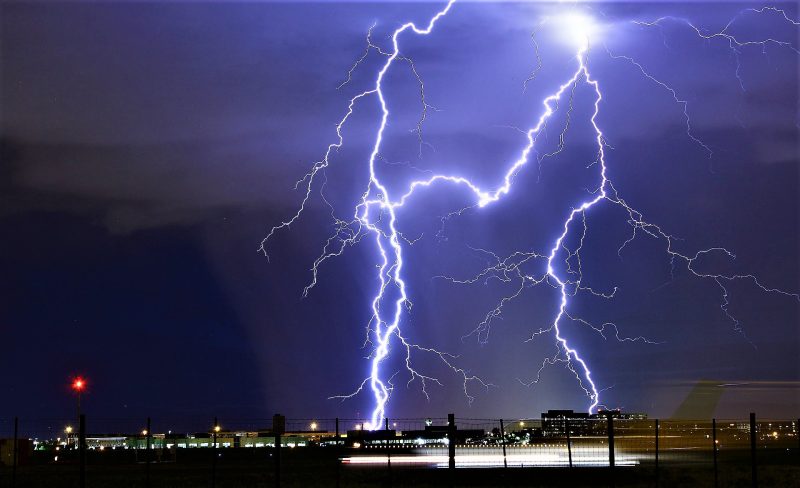 Fuerza Electrica Que Es Caracteristicas Tipos Como Se Origina Lineas Calculo