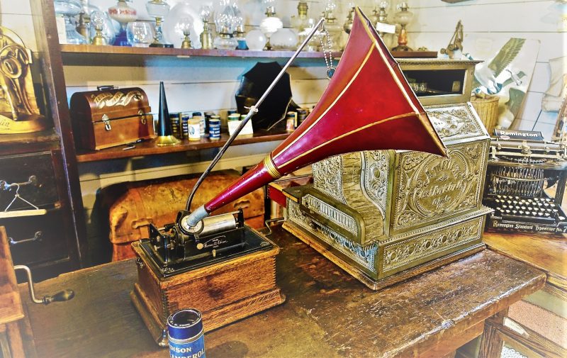 phonograph-what-is-it-what-is-it-for-characteristics-history-who