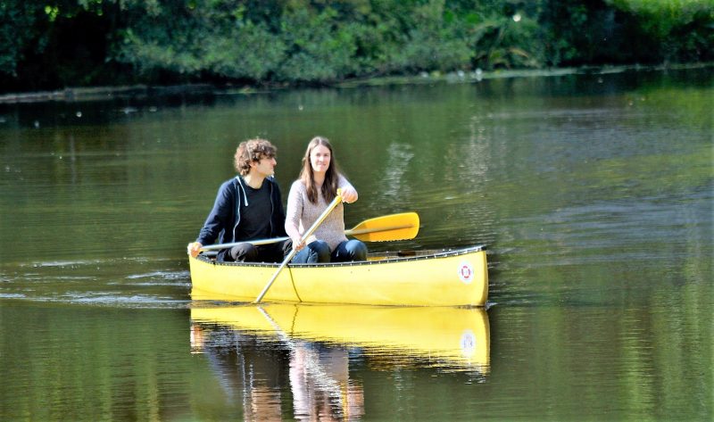 Canoe | What is it, what is it for, characteristics, history, parts, types